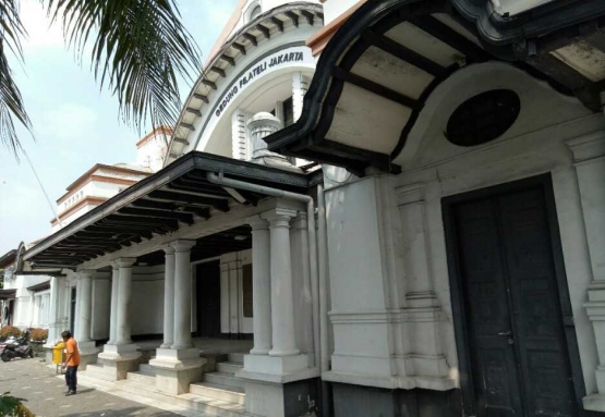 Deskripsi : Museum Filateli Jakarta, dahulunya merupakan kantor pos jaman kolonial I Sumber Foto : Andri M
