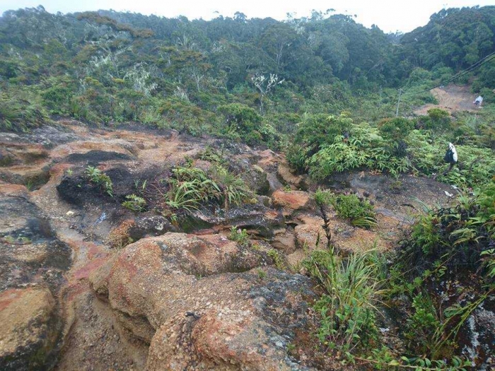 Mengenal Trek Ekstrim Gunung Singgalang Lihat Foto Mengenal Trek Ekstrim Gunung Singgalang Lihat Foto