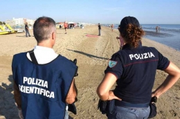 Pihak kepolisian Italia menyelidiki kasus pemerkosaan turis Polandia. Source: Daily Express