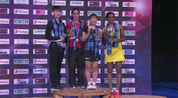 Sumber : http://indiatoday.intoday.in/story/pv-sindhu-nozomi-okuhara-live-updates-badminton-world-championships/1/1035029.html