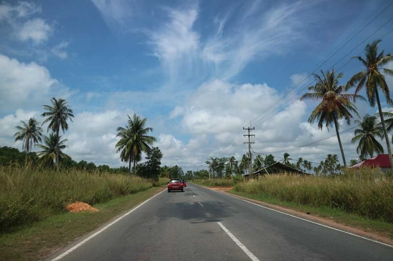 Jalan di Bintan. | Dokumentasi Pribadi