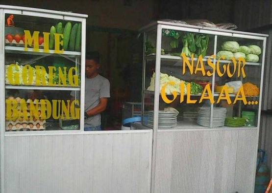 Warung Nasi Goreng 'Gilaaa', bukan tempat mangkal orang stress (Doc. FMT)