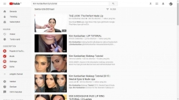 Jepretan Layar Tutorial Bibir Ala Kim Kardashian Via Youtube