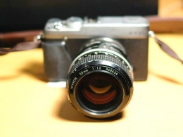Nikon AIS lawas dengan camera Fujifilm Xe1. Dokumentasi pribadi