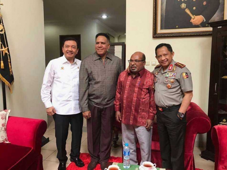 https://www.citizenjournalism.online/2017/09/15/komnas-ham-monitor-gerakan-bin-dan-gubernur-papua/