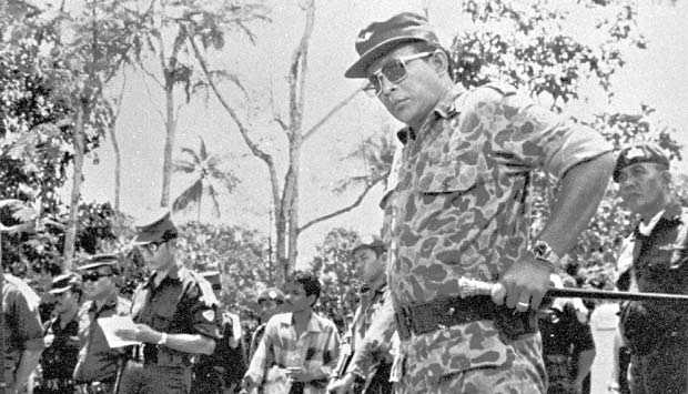 Aktor pemeran Jenderal Soeharto di filem versi lama. Sumber gambar : http://www.riau24.com