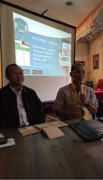 Deskripsi : Narasumber perkenalan Mobile JKN, Bapak Gunadi selaku Deputi Direksi Bidang Operasional Tehnologi dan Informasi BPJS sedang menjelaskan Aplikasi Mobile I Sumber Foto : Andri M