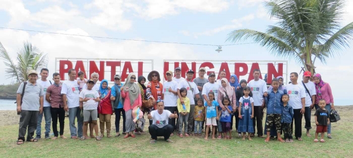 Pantai Ungapan, JLS Malang (koleksi pribadi)