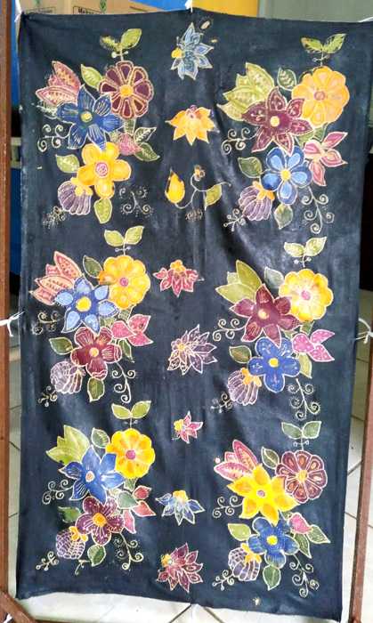 Salah satu karya pembatik di Kampung Batik Kembang Mayang. (Foto: Gapey Sandy)