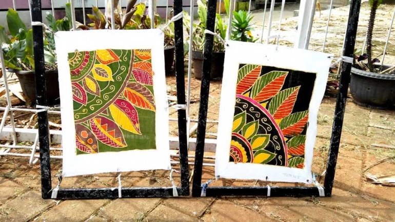Diantara karya batik Kampung Batik Kembang Mayang. (Foto: Gapey Sandy)