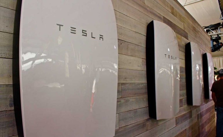 Tesla Powerwall (teslarati.com)