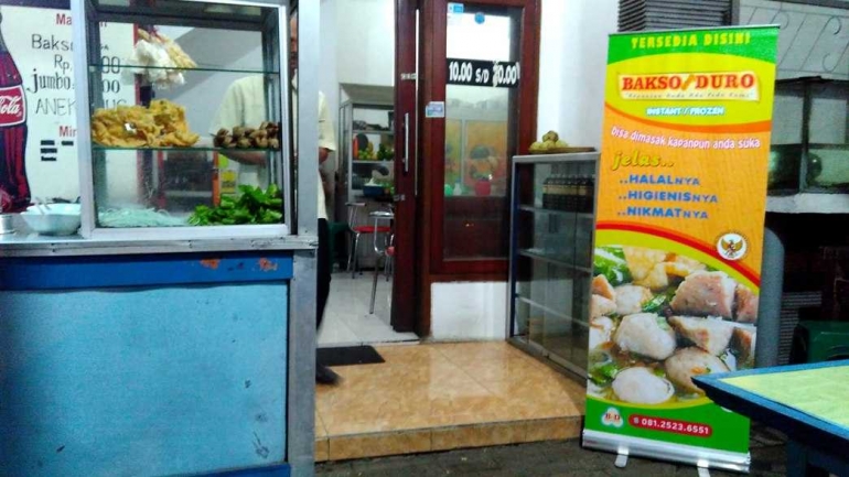 Warung bakso milik Fauzi, produk UKM yang menyediaan produk halal dan higienis. Dok pribadi