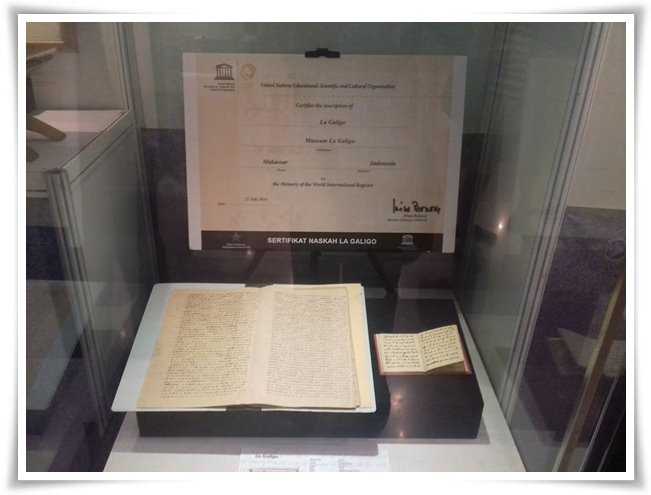 Naskah La Galigo yang sudah mendapat sertifikat UNESCO (Dokpri)