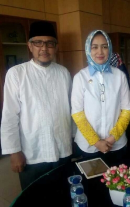 Drs. Galunggung ketika diterima oleh Walikota Tangsel, Airin Rachmi Diany, SH MH di Kantor Pemkot Tangerang Satu, Jumat (6/10) lalu.