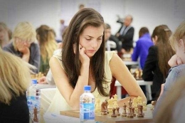 Alexandra Botez. Chess24.com