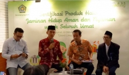 Deskripsi : Ustad Asrorun (Sekretaris Komisi Fatwa Majelis Ulama Indonesia) menyampaikan Halal itu kesadaran beragama I Sumber Foto : Andri M