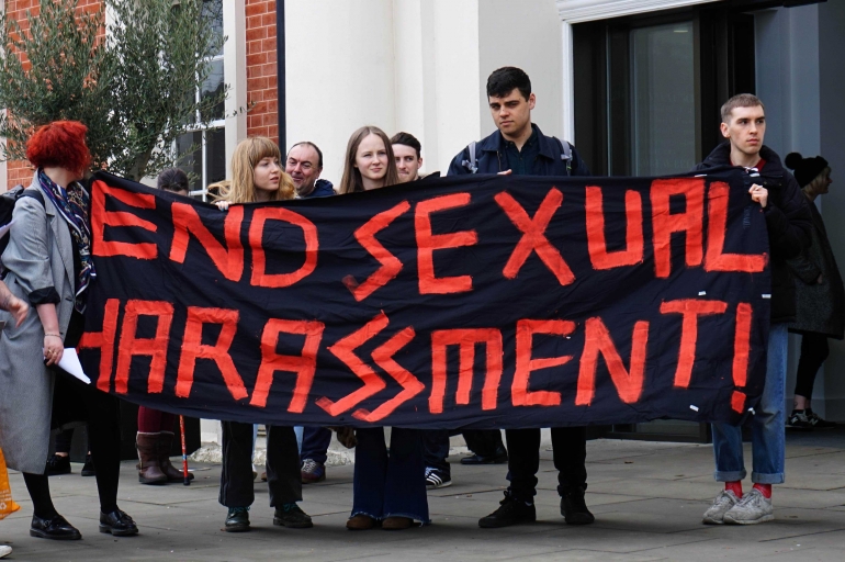 Ilustrasi: Unjuk rasa di Inggris terkait dengan pelecehan seksual (Sumber: www.huckmagazine).