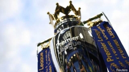Premier League Trophy (Reuters)