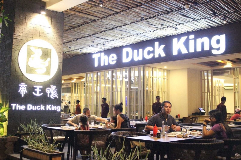 sumber: http://tssuites-bali.blogspot.co.id/2015/04/the-duck-king-restaurant.html