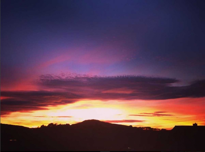 Langit kayak pelangi dari balkon rumah (Dok:Gana)