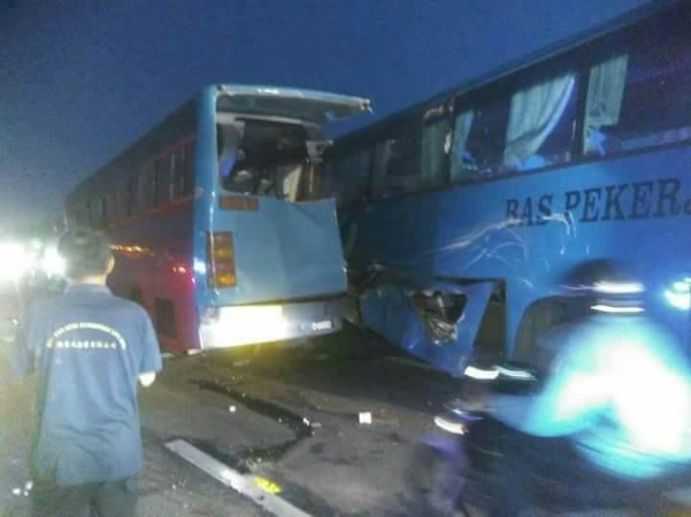 Bus pekerja yang terlibat naas di Penang, Malaysia. Dok. Pribadi
