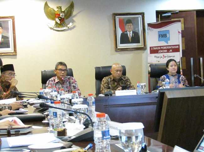 Suasan Konfrensi pers FMB9 : 3 tahun pemerintahan Jokowi JK bidang Pemberdayaan dan Keberpihakan untuk Mengatasi Ketimpangan (doc. pribadi)