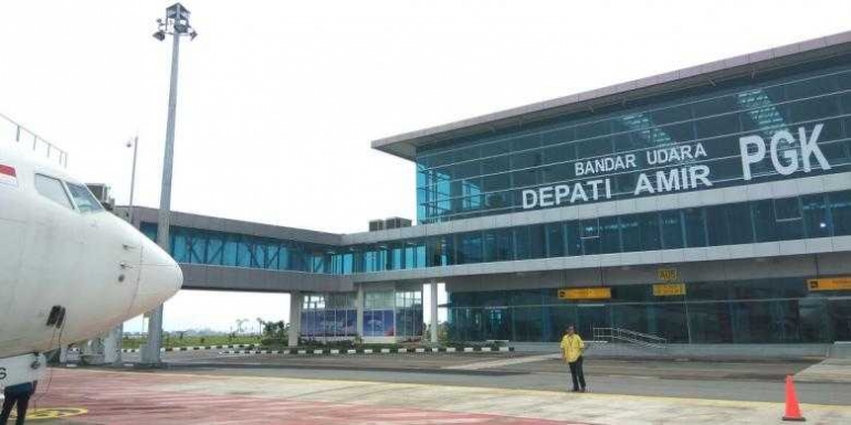 Bandara Depati Amir Bangka (http://ekonomi.kompas.com)