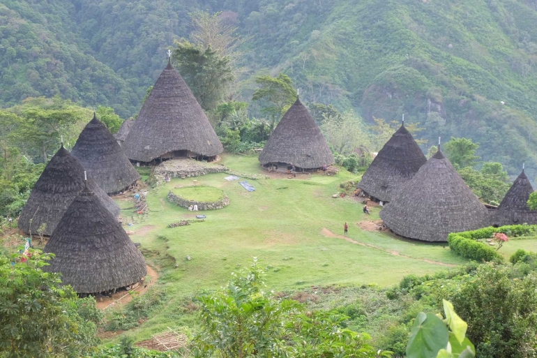 7 rumah Desa Wae Rebo