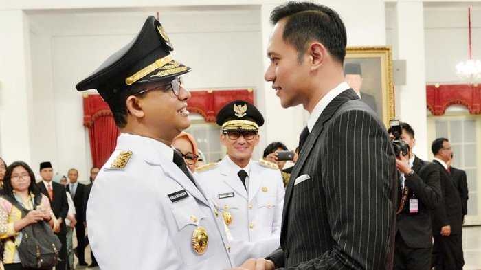 AHY memberikan selamat kepada Anies Baswedan usai dilantik di Istana Negara. Sumber : instagram/@agusyudhoyono/ http://wartakota.tribunnews.com. 