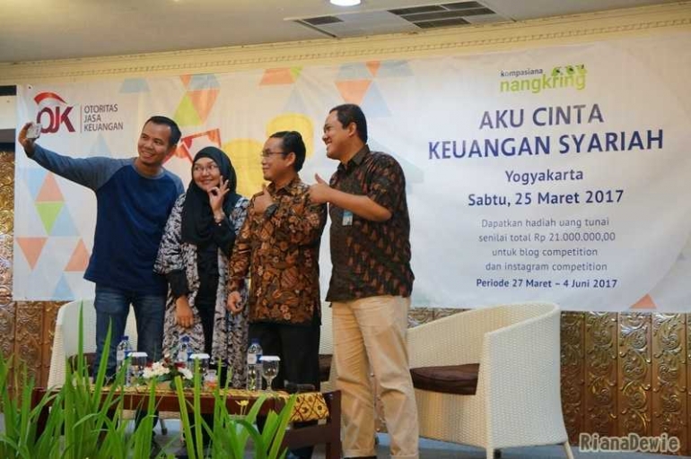 Acaa Nangkring 'Aku Cinta Keuangan Syariah' bersama OJK dan Kompasiana (dokumentasi pribadi)