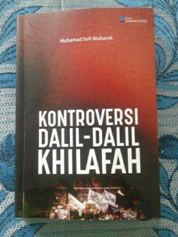 Buku yang fenomenal karya M. Sofi Mubaraok, dibagikan panitia kepada peserta seminar yang beruntung mendapatkan doorprize (dok.pribadi)