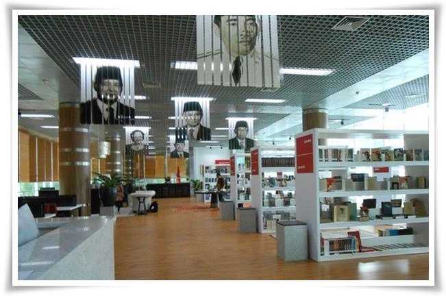 Di Museum Kepresidenan Bogor, Pengunjung Bisa Jadi Di Museum Kepresidenan Bogor, Pengunjung Bisa Jadi