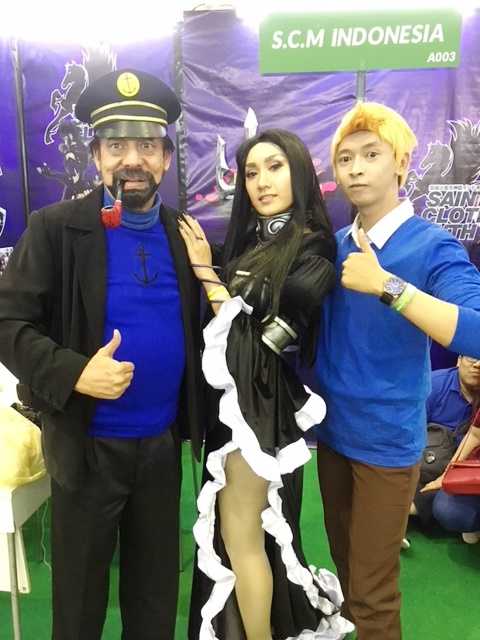 Foto bersama cosplayer lain. (Foto; TFoI)