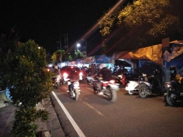 Suasana Jalan Wongsodirjan yang dilalui oleh pengendara