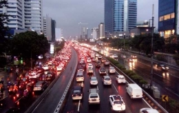 Macet di Gatot Subroto (Foto: Pribadi)