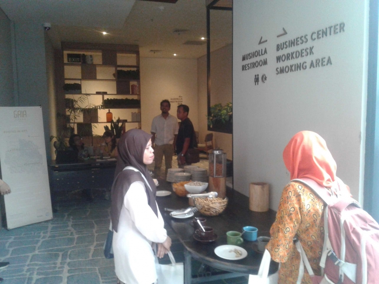 Saat menunggu
