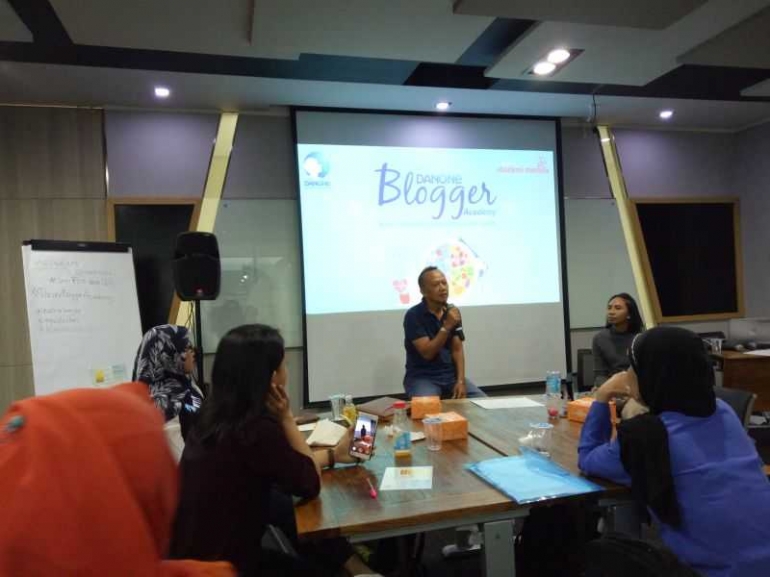 Kang Pepih Nugraha yang menggugah para peserta