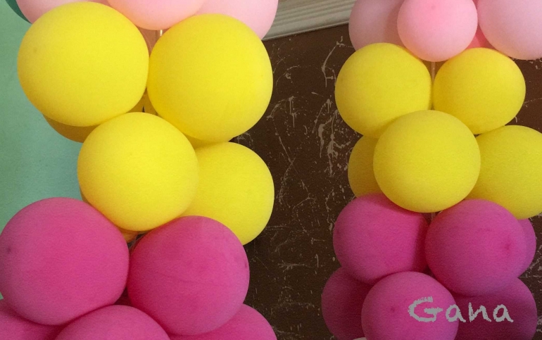 Balon kuning dan merah muda (dok.Gana)