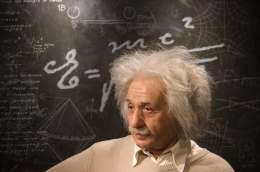 Albert Einstein: www.coreaspect.org