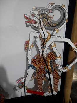 Sosok Hanoman dari kardus (dokpri)