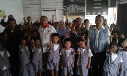 Program Eks-School Bahasa Inggris di Desa Buluh Tellang