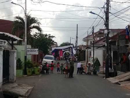 Penutupan Jalan Dijaga Anjing (Dokpri)