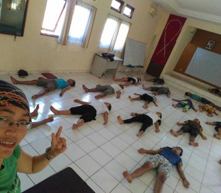 Pelatihan Karma yoga/ Seva yoga di Phalamartha, Cibadak | dok.pribadi