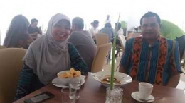 Saya (kanan) saat makan pagi di Witz Alia Cikini-Jakarta Pusat bersama salah satu peserta interview ILEP dari Atambua yakni Ibu Nurwahidah (Foto:Dokpri)