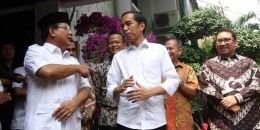 Presiden Jokowi mengunjungi Prabowo di kediamannya di Jalan Kertanegara, Jakarta Selatan. Foto: kompas.com