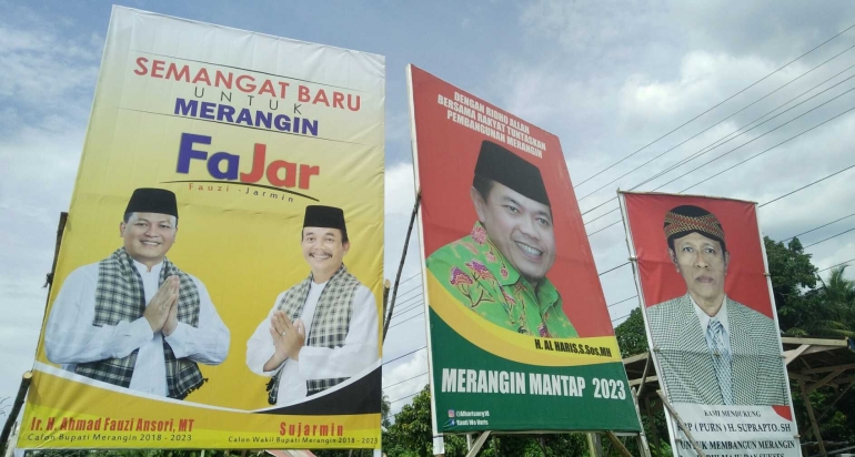 Tampak Baliho Fajar (Fauzi Jarmin) berdampingan dengan Baliho Al Haris dan Kombes Suprapto.