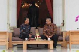 Presiden Jokowi dan Presiden SBY - Sumber: Kompas.com