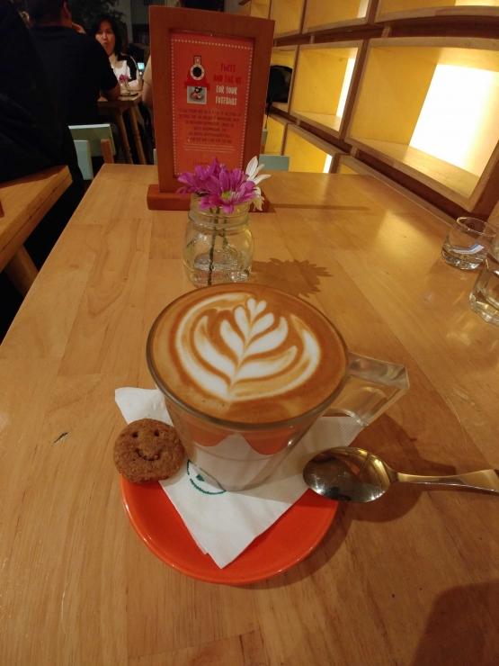 Sajian Kopi di Hummingbird, Bandung. Sumber : Dok. Pribadi