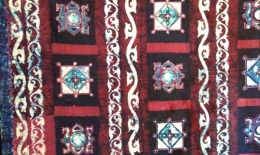 Batik Pinar Asi Asi koleksi Waritri Mumpuni dari Batik Batak Melayu. (Foto: Gapey Sandy)