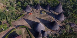 Desa adat Wae Rebo yang unik (sumber:kompas.com)
